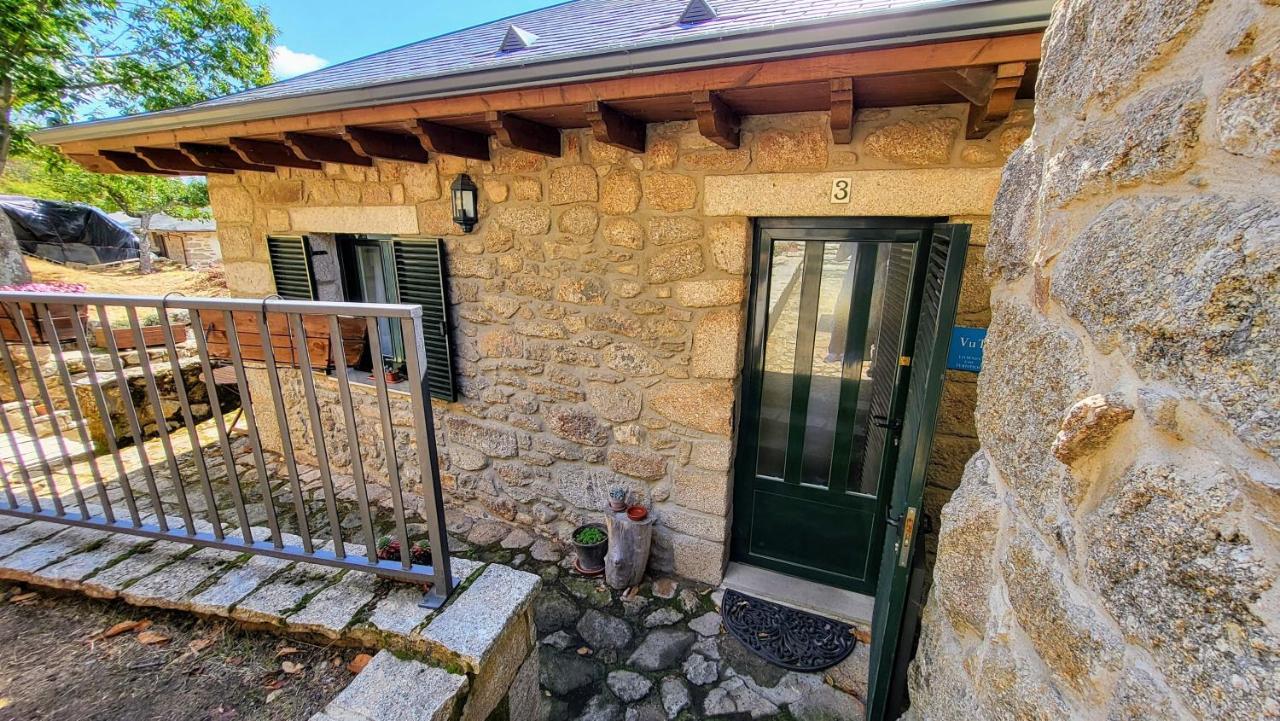 Conjunto Entre Acebos Casa de hóspedes Sotillo de Sanabria Exterior foto