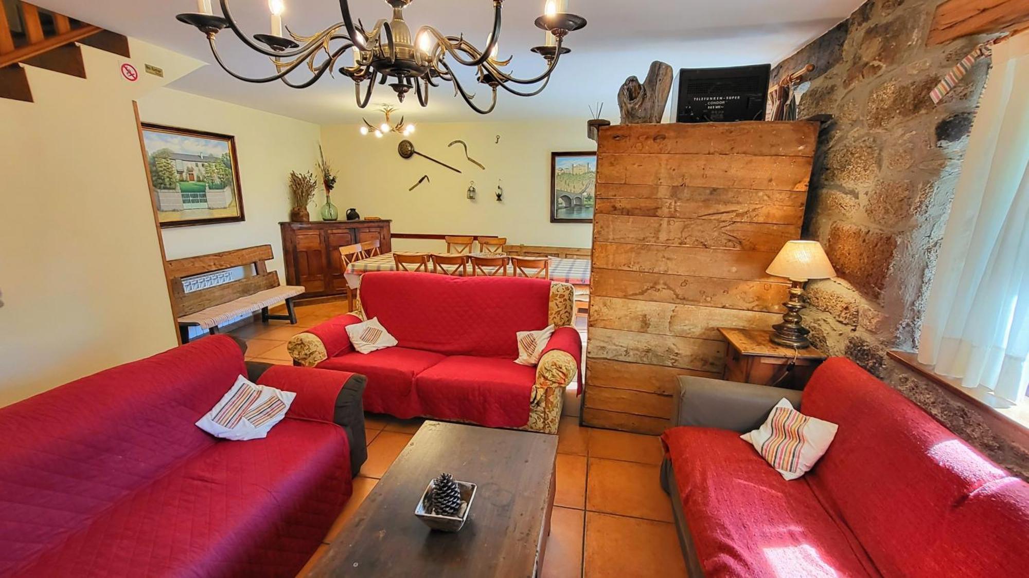 Conjunto Entre Acebos Casa de hóspedes Sotillo de Sanabria Exterior foto